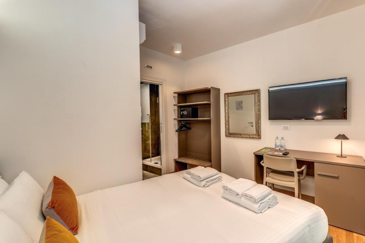 Отель Relais Metronia Рим Экстерьер фото