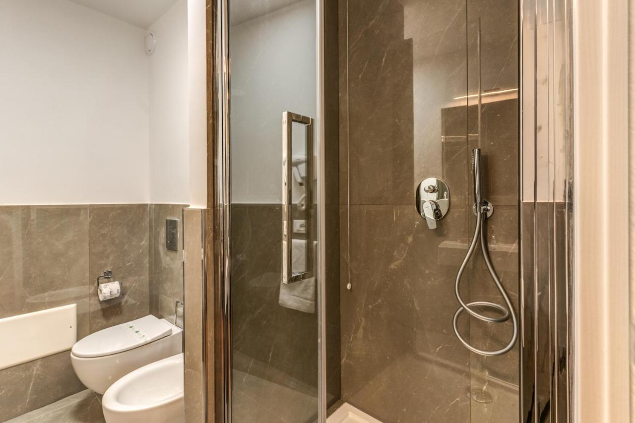 Отель Relais Metronia Рим Экстерьер фото