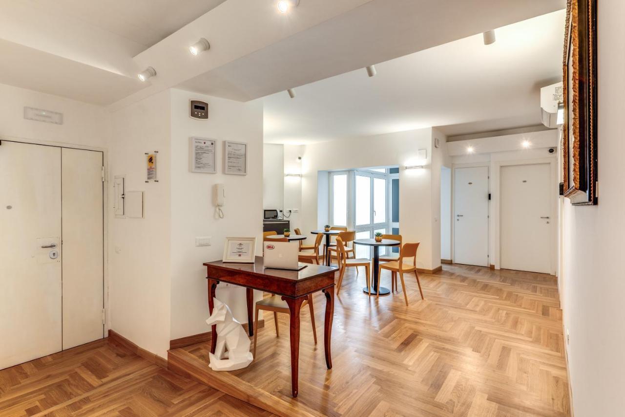 Отель Relais Metronia Рим Экстерьер фото